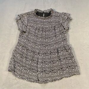 Pretty garden Women’s Black and White Patterned Ruffle Blouse, lined, size M